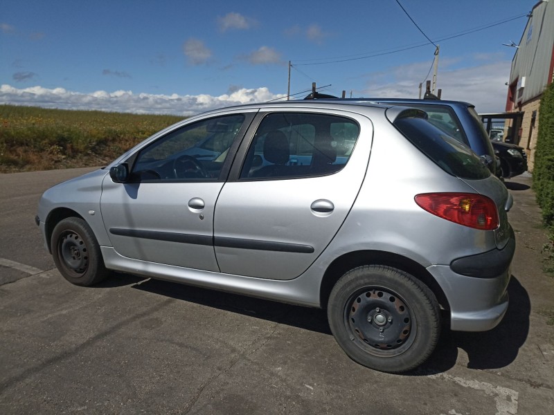 Recambio de carroceria para peugeot 206 hatchback (2a/c) 1.4 i referencia OEM IAM   