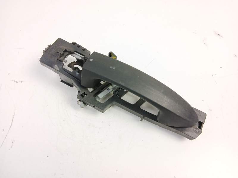 Recambio de manilla delantera derecha para ford fiesta vi van 1.4 tdci referencia OEM IAM 8A61A224A36AL  