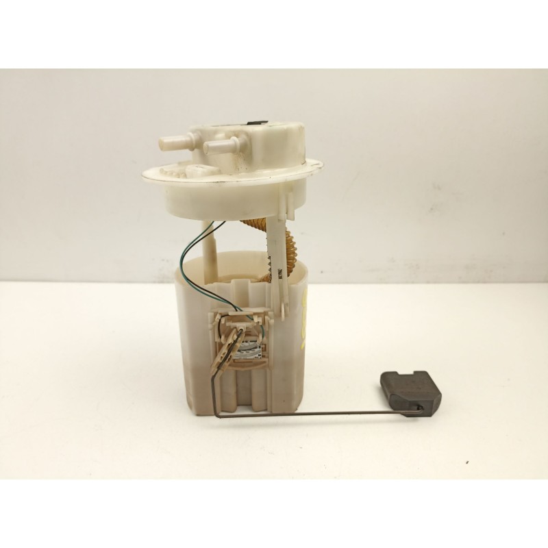 Recambio de bomba combustible aforador para peugeot 406 (8b) 2.1 td 12v referencia OEM IAM 9635270080 221824707 