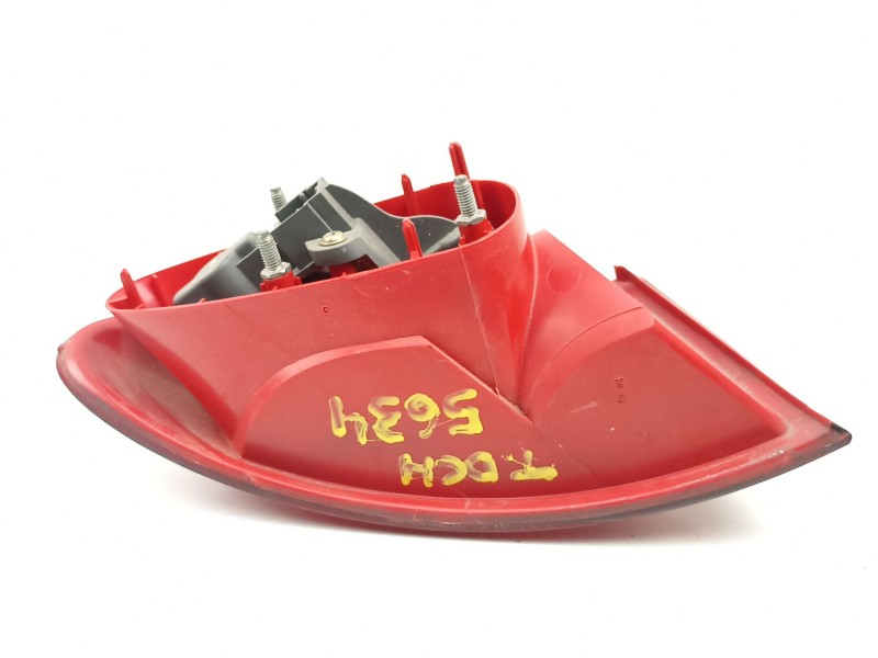 Recambio de piloto trasero derecho para alfa romeo 147 1.6 g referencia OEM IAM 46556347 03323010 