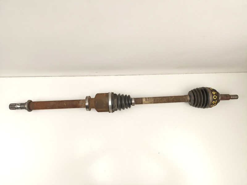 Recambio de transmision delantera derecha para renault megane ii (bm0/1_, cm0/1_) 1.5 dci (bm1f, cm1f) referencia OEM IAM 820062