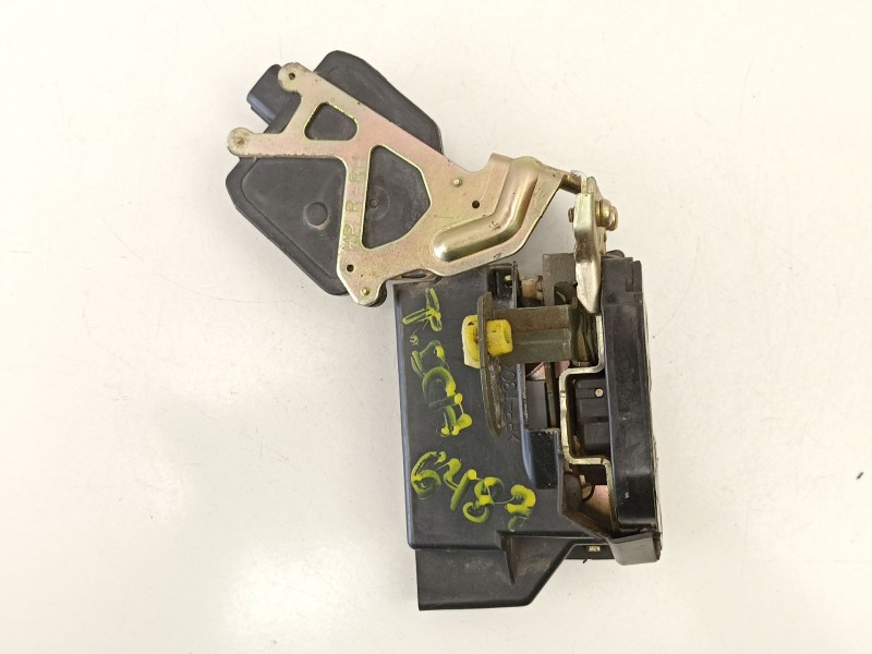 Recambio de cerradura puerta trasera derecha para hyundai terracan 2.9 crd referencia OEM IAM 81420H1020  