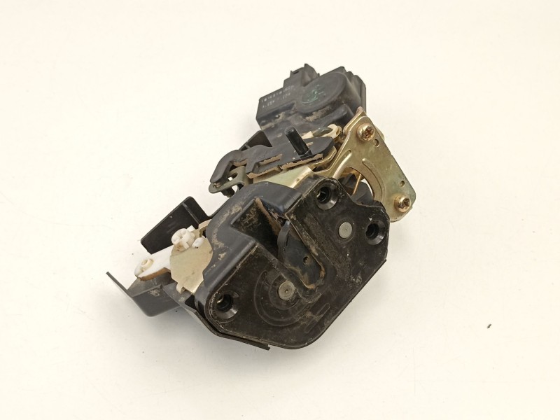 Recambio de cerradura puerta trasera izquierda para hyundai terracan 2.9 crd referencia OEM IAM 81410H1020  