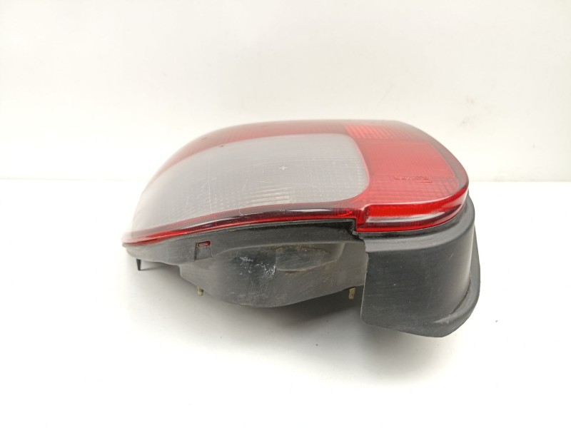 Recambio de piloto trasero derecho para rover 420 2.0 d referencia OEM IAM XFB101420  