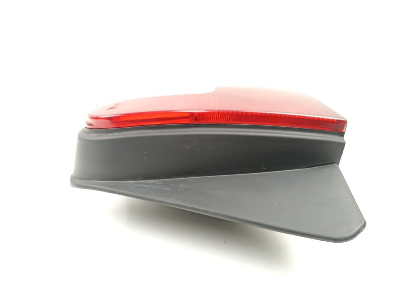 Recambio de piloto trasero derecho para rover 420 2.0 d referencia OEM IAM XFB101420  