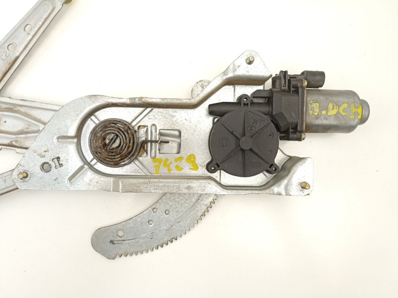 Recambio de elevalunas delantero derecho para renault kangoo 1.9 d referencia OEM IAM 8200188551  