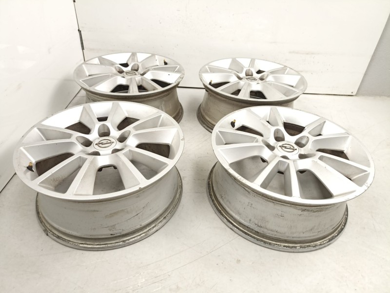 Recambio de juego llantas para opel astra h (a04) 1.7 cdti (l48) referencia OEM IAM 7JX17ET39  