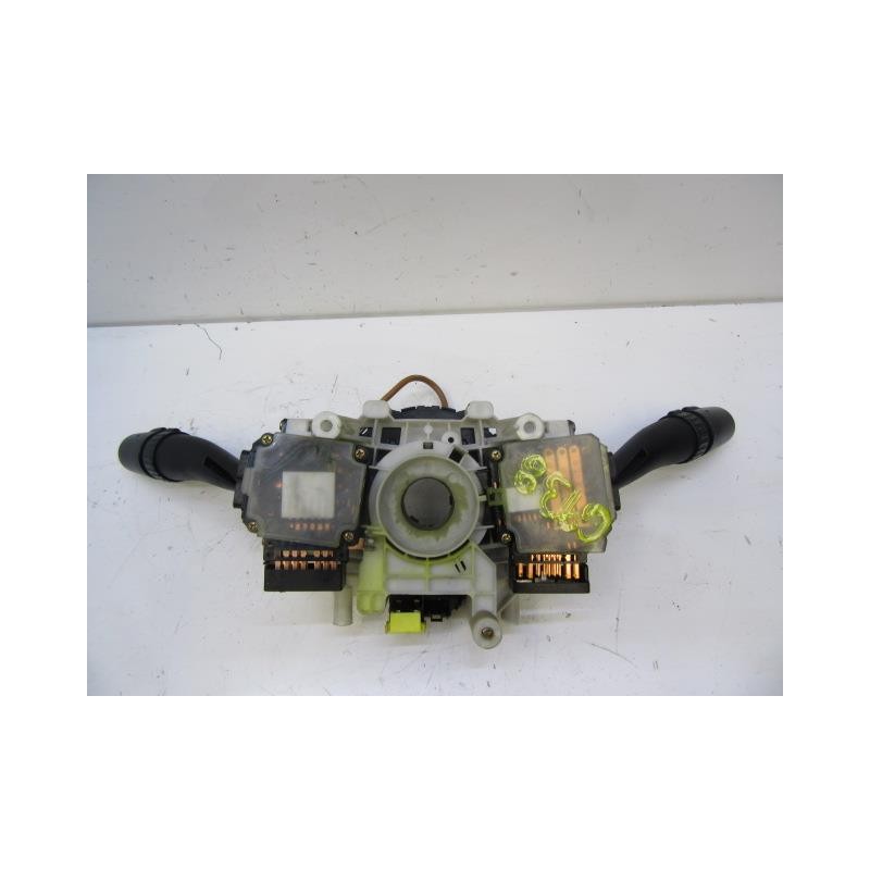 Recambio de mando luces y limpias : kia cerato : 1.6 g (104,96cv) [2005] para kia cerato 1.6 g referencia OEM IAM   