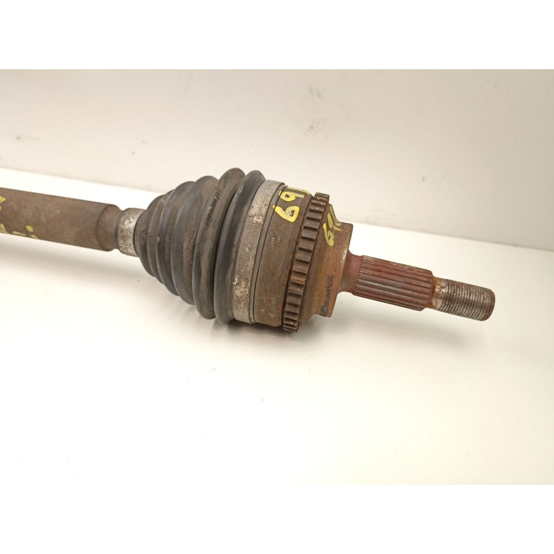 Recambio de transmision delantera izquierda para renault scenic 1.9 dci referencia OEM IAM 8200064731  