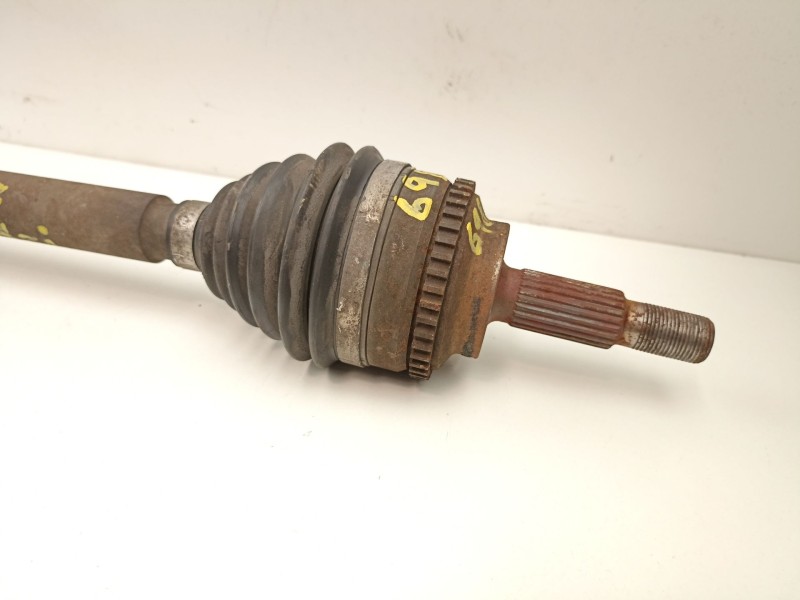 Recambio de transmision delantera izquierda para renault scenic 1.9 dci referencia OEM IAM 8200064731  