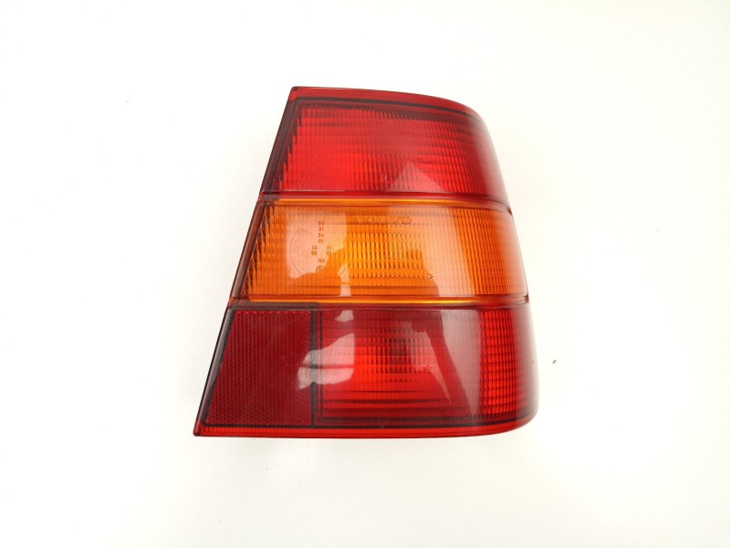 Recambio de piloto trasero derecho para volvo 960 (964) 2.0 referencia OEM IAM 3534084 2VA00640602 