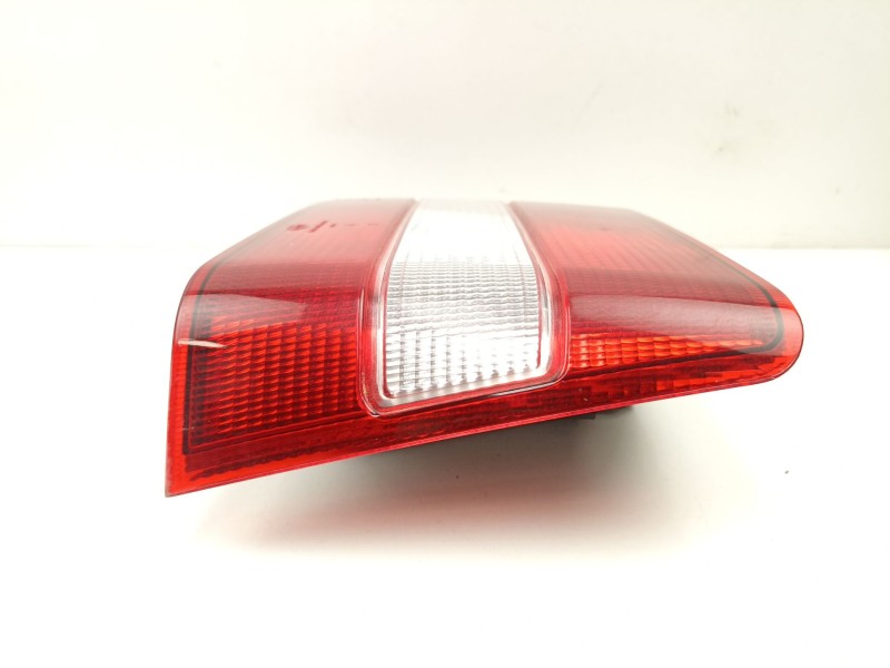 Recambio de piloto porton derecho para volvo 960 (964) 2.0 referencia OEM IAM 3534093 2TZ00640706 