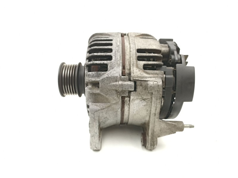 Recambio de alternador para seat ibiza ii (6k1) 1.0 i referencia OEM IAM 037903025M 0124325013 
