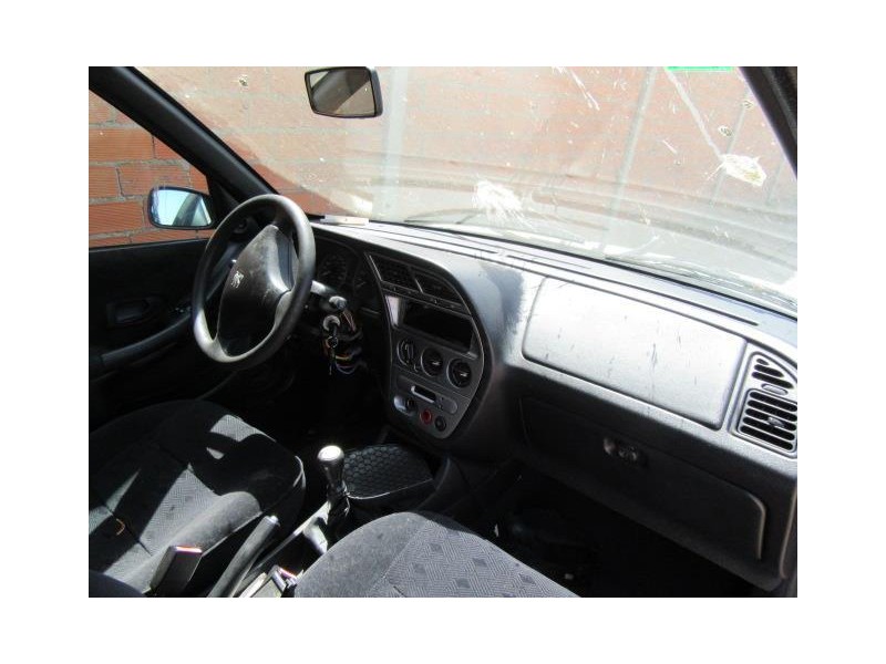 peugeot 306 del año 2001