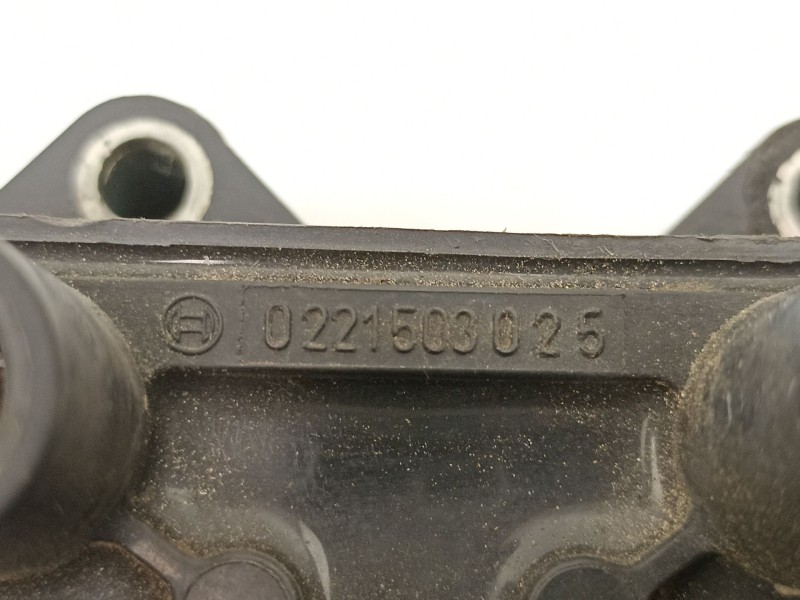 Recambio de bobina para peugeot 306 1.4 g referencia OEM IAM 597070 0221503025 