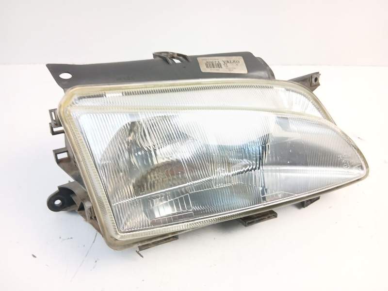 Recambio de faro derecho para peugeot partner caja/chasis (5_, g_) 1.9 d referencia OEM IAM 6205P8  