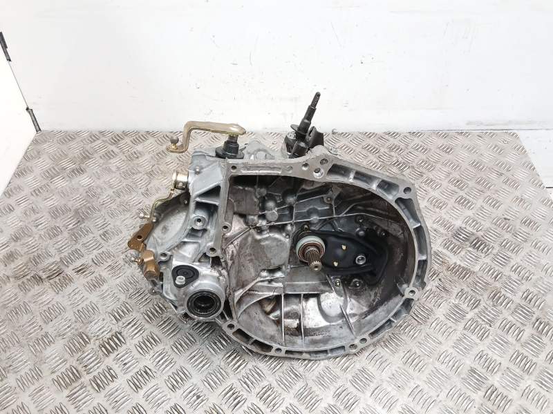 Recambio de caja cambios 5v turbo diesel para peugeot 206 van 1.4 hdi referencia OEM IAM 20CQ06  