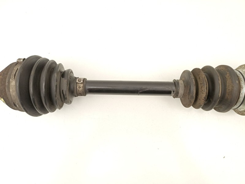 Recambio de transmision delantera izquierda para opel astra h gtc (a04) 1.6 (l08) referencia OEM IAM 13136379  