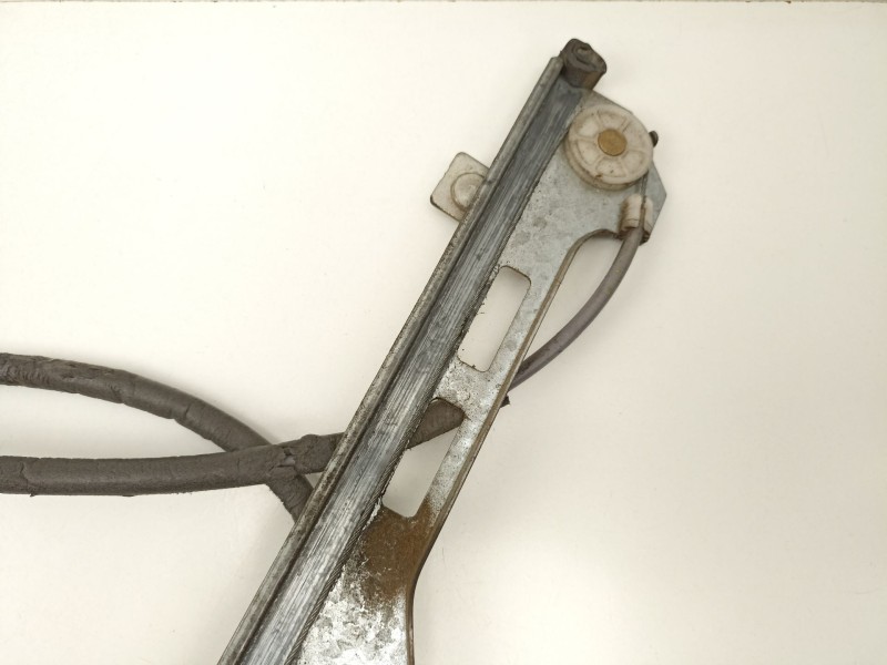 Recambio de elevalunas delantero derecho para peugeot 306 1.9 d referencia OEM IAM 9222C3  