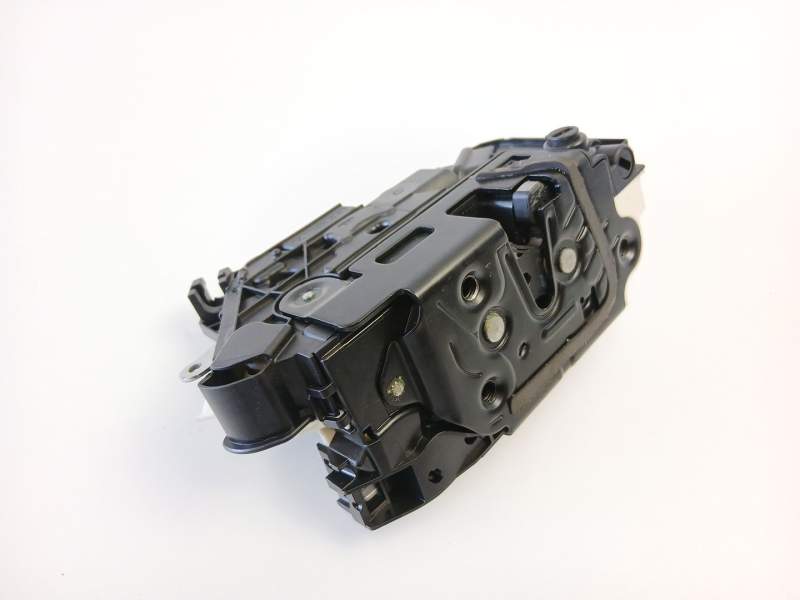 Recambio de cerradura puerta trasera derecha para volkswagen tiguan (5n_) 2.0 tdi 4motion referencia OEM IAM 5N0839016G  