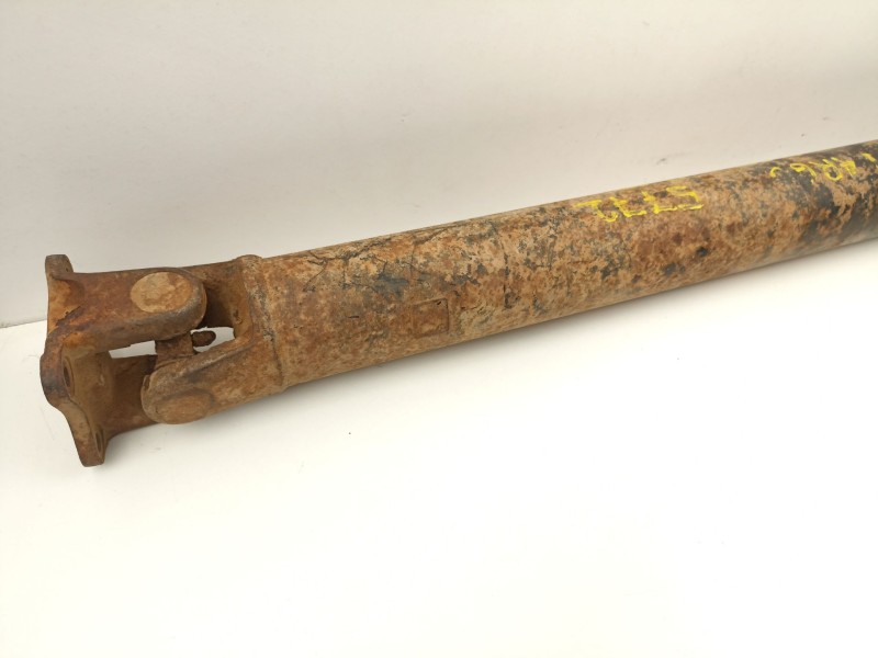 Recambio de transmision central trasera para mitsubishi pajero 2.5 td referencia OEM IAM MB505060  