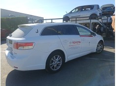 toyota avensis station wagon (_t27_) del año 2011 2