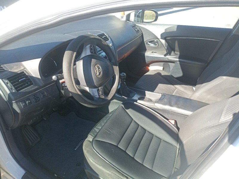 Recambio de carroceria para toyota avensis station wagon (_t27_) 2.0 d-4d (adt270_) referencia OEM IAM   