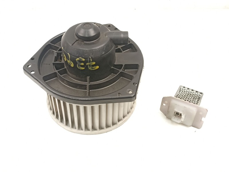 Recambio de motor calefaccion para opel agila 1.2 g referencia OEM IAM 9208255  