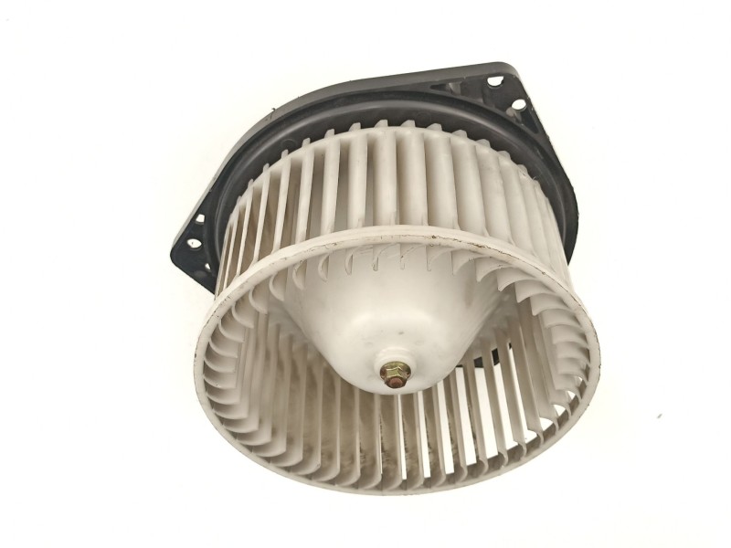 Recambio de motor calefaccion para opel agila 1.2 g referencia OEM IAM 9208255  