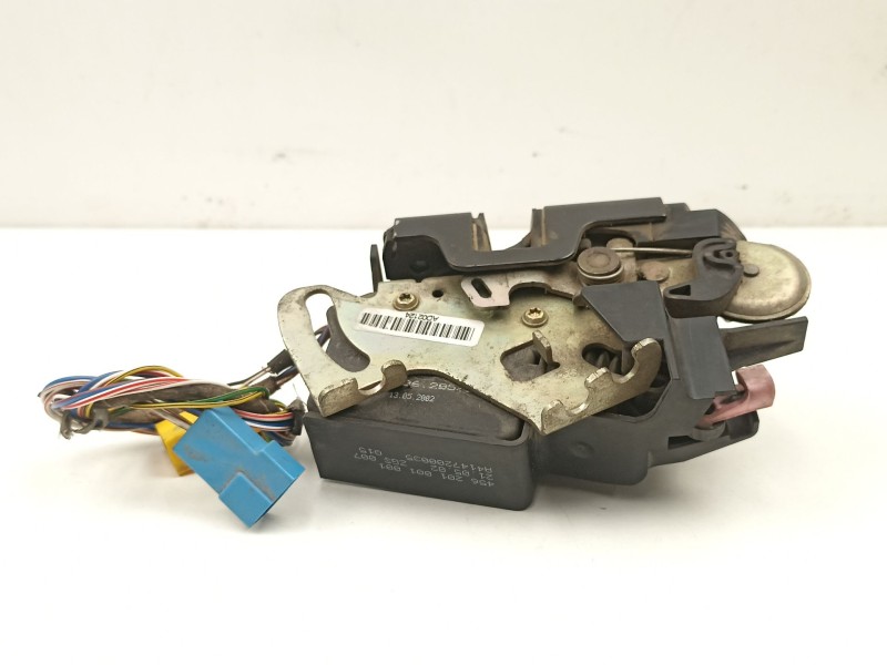 Recambio de cerradura puerta delantera izquierda para mercedes-benz vaneo 1.7 cdi referencia OEM IAM A4147200035 456201001001 