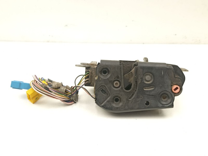 Recambio de cerradura puerta trasera derecha para mercedes-benz vaneo 1.7 cdi referencia OEM IAM A4147300335 456208001001 