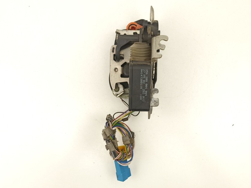 Recambio de cerradura puerta trasera derecha para mercedes-benz vaneo 1.7 cdi referencia OEM IAM A4147300335 456208001001 