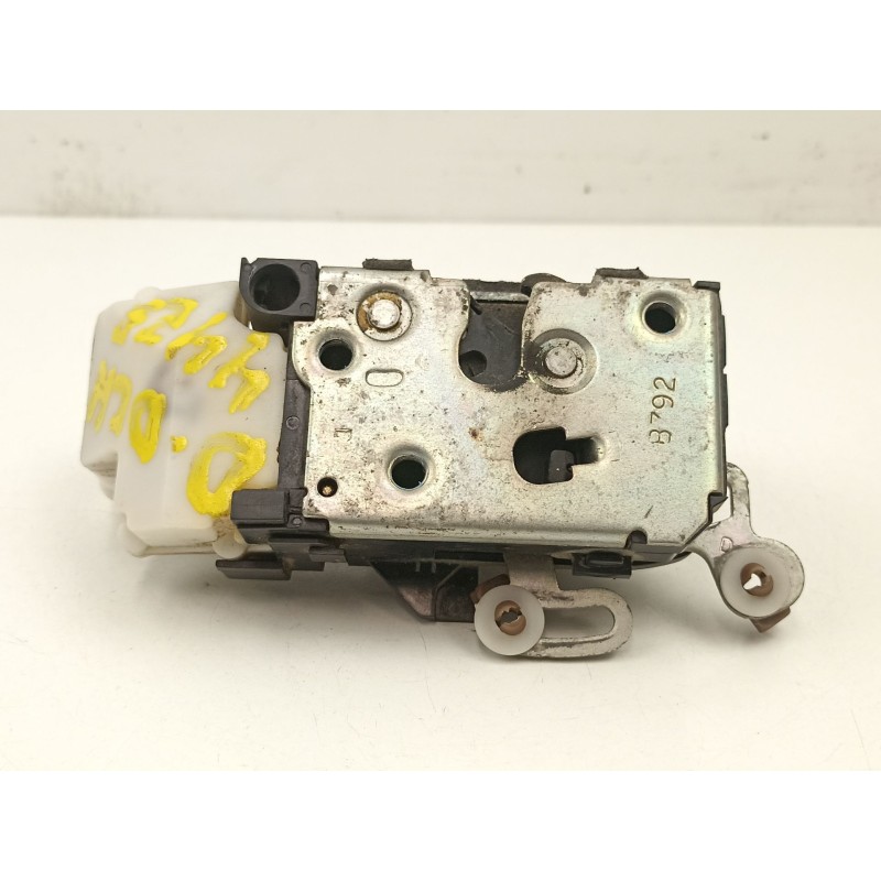 Recambio de cerradura puerta delantera derecha para alfa romeo 147 1.9 jtd jtd -937a20005p referencia OEM IAM 46800415  