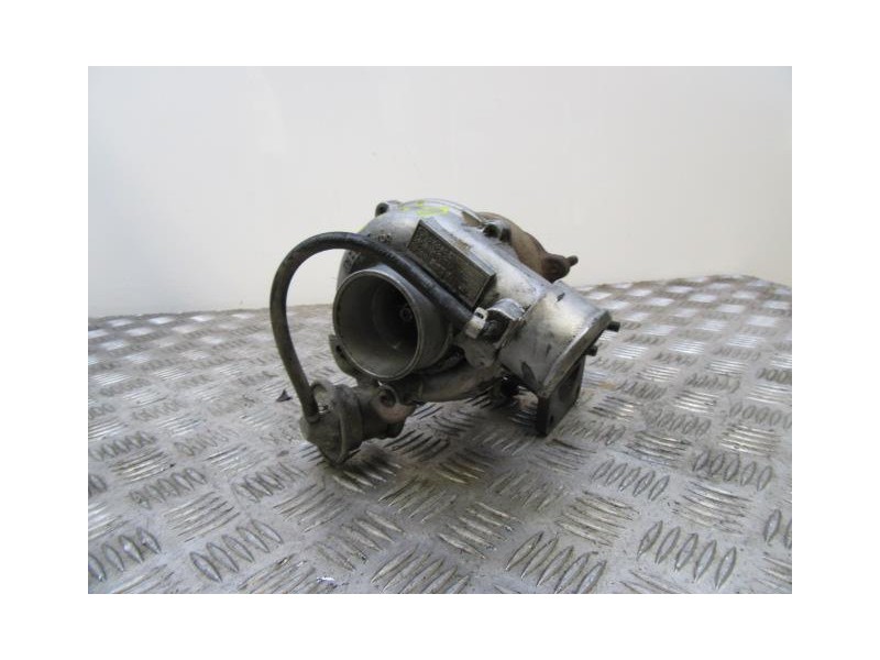 Recambio de turbo : chrysler voyager : 2.5 td (142,76cv) [2002] para chrysler voyager 2.5 td referencia OEM IAM 35242095F  