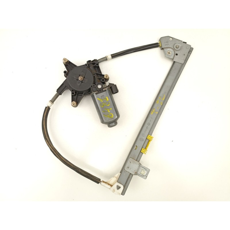 Recambio de elevalunas trasero izquierdo para renault scenic 1.9 d referencia OEM IAM 7700838598  