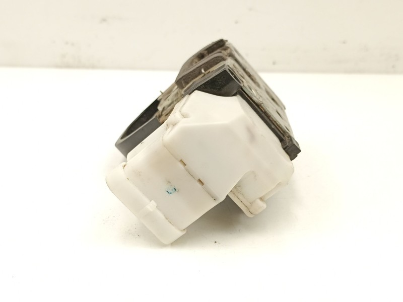 Recambio de cerradura puerta delantera derecha para alfa romeo gt (937_) 1.9 jtd (937cxn1b) referencia OEM IAM 46800415  