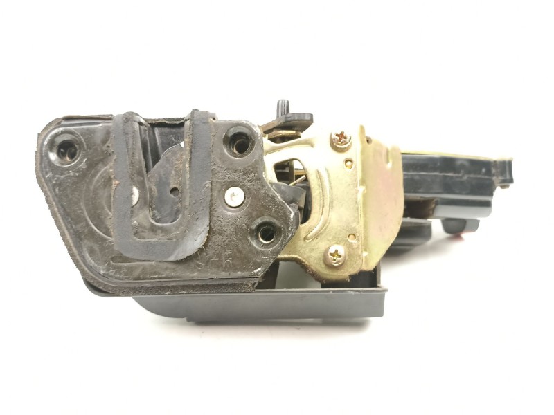 Recambio de cerradura puerta trasera izquierda para hyundai matrix (fc) 1.5 crdi vgt referencia OEM IAM 8141017101  