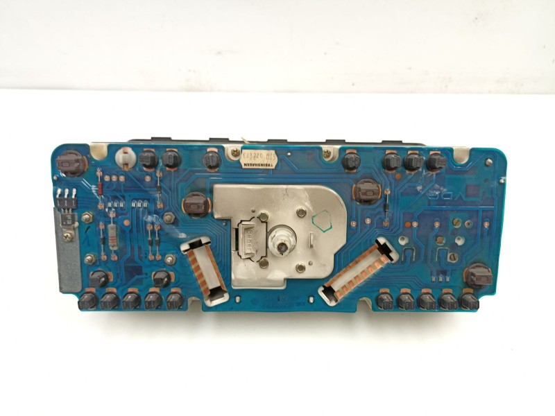 Recambio de cuadro instrumentos para volvo 440 (445) 1.7 referencia OEM IAM 45392504 487005 