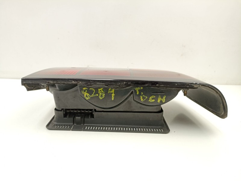 Recambio de piloto trasero derecho para volvo 440 (445) 1.7 referencia OEM IAM 3454331  