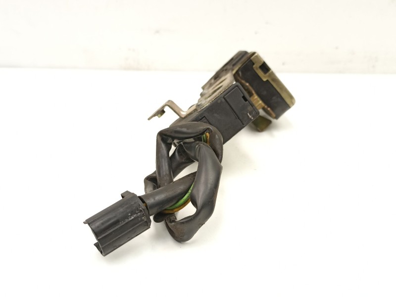 Recambio de cerradura puerta trasera derecha para volvo 440 (445) 1.7 referencia OEM IAM 3417056  