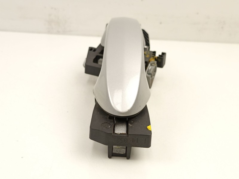 Recambio de manilla trasera derecha para ford fiesta vi (cb1, ccn) 1.4 tdci referencia OEM IAM 8A61A224A36EF  