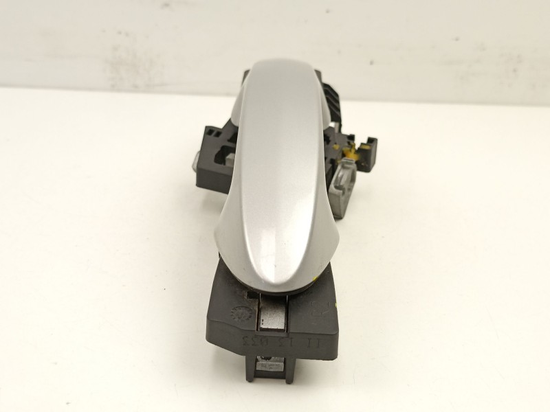 Recambio de manilla delantera derecha para ford fiesta vi (cb1, ccn) 1.4 tdci referencia OEM IAM 8A61A224A36CN  