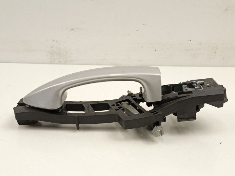 Recambio de manilla delantera izquierda para ford fiesta vi (cb1, ccn) 1.4 tdci referencia OEM IAM 8A61A224A37AN  