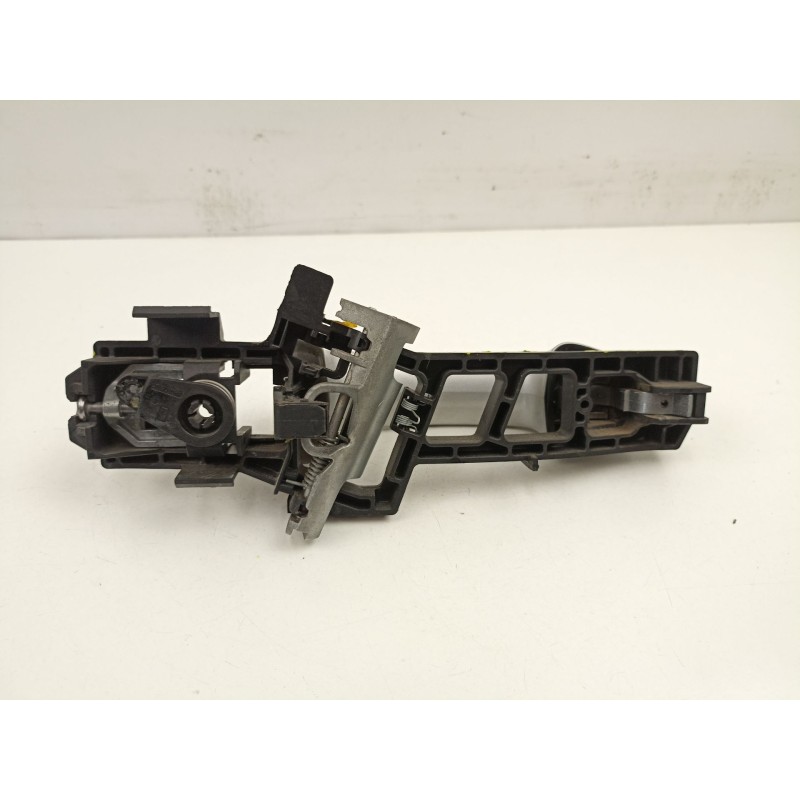 Recambio de manilla delantera izquierda para ford fiesta vi (cb1, ccn) 1.4 tdci referencia OEM IAM 8A61A224A37AN  