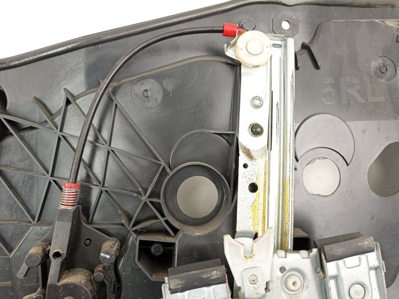 Recambio de elevalunas trasero izquierdo para ford fiesta vi (cb1, ccn) 1.4 tdci referencia OEM IAM 8A61A045H23AG  