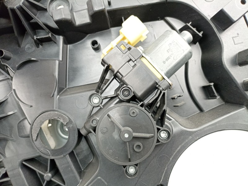 Recambio de elevalunas delantero izquierdo para ford fiesta vi (cb1, ccn) 1.4 tdci referencia OEM IAM 8A61A045H17AG  