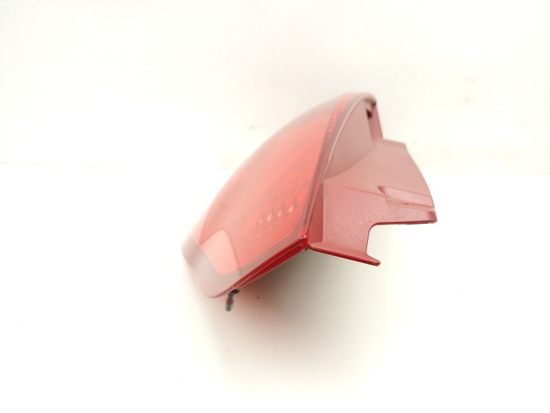 Recambio de piloto trasero derecho para ford fiesta vi (cb1, ccn) 1.4 tdci referencia OEM IAM 8A6113A602AB  