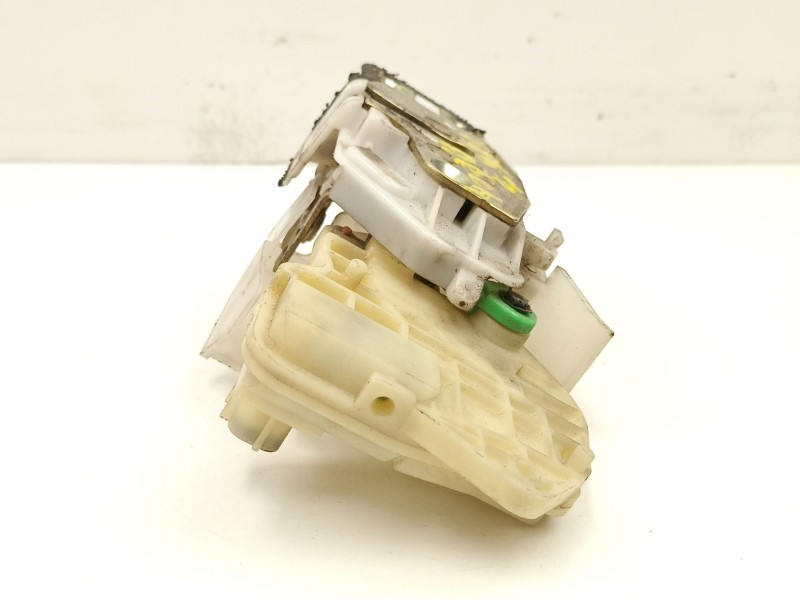 Recambio de cerradura puerta delantera derecha para honda jazz 1.3 g referencia OEM IAM 72110SAAG31  