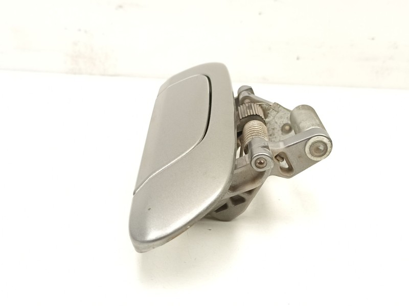 Recambio de manilla trasera derecha para honda jazz 1.3 g referencia OEM IAM 72640SAAJ01ZB  