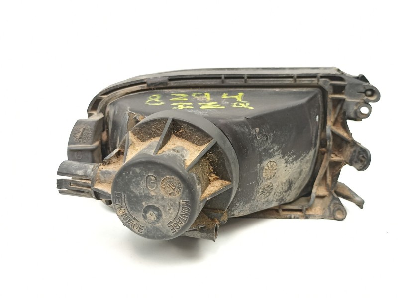 Recambio de antiniebla izquierdo para renault laguna i (b56_, 556_) 2.0 (b56c/h/n) referencia OEM IAM 7701042674  